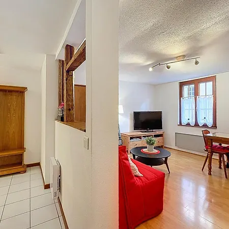 Apartamento Jeannala *