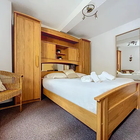 Apartamento Jeannala *